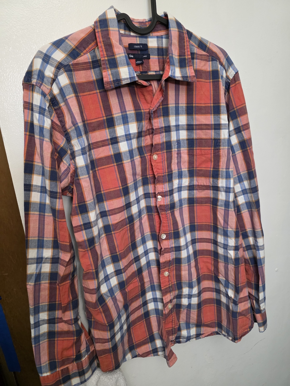 GAP Plaid Button-Down Shirt in Rust, Navy & Cream